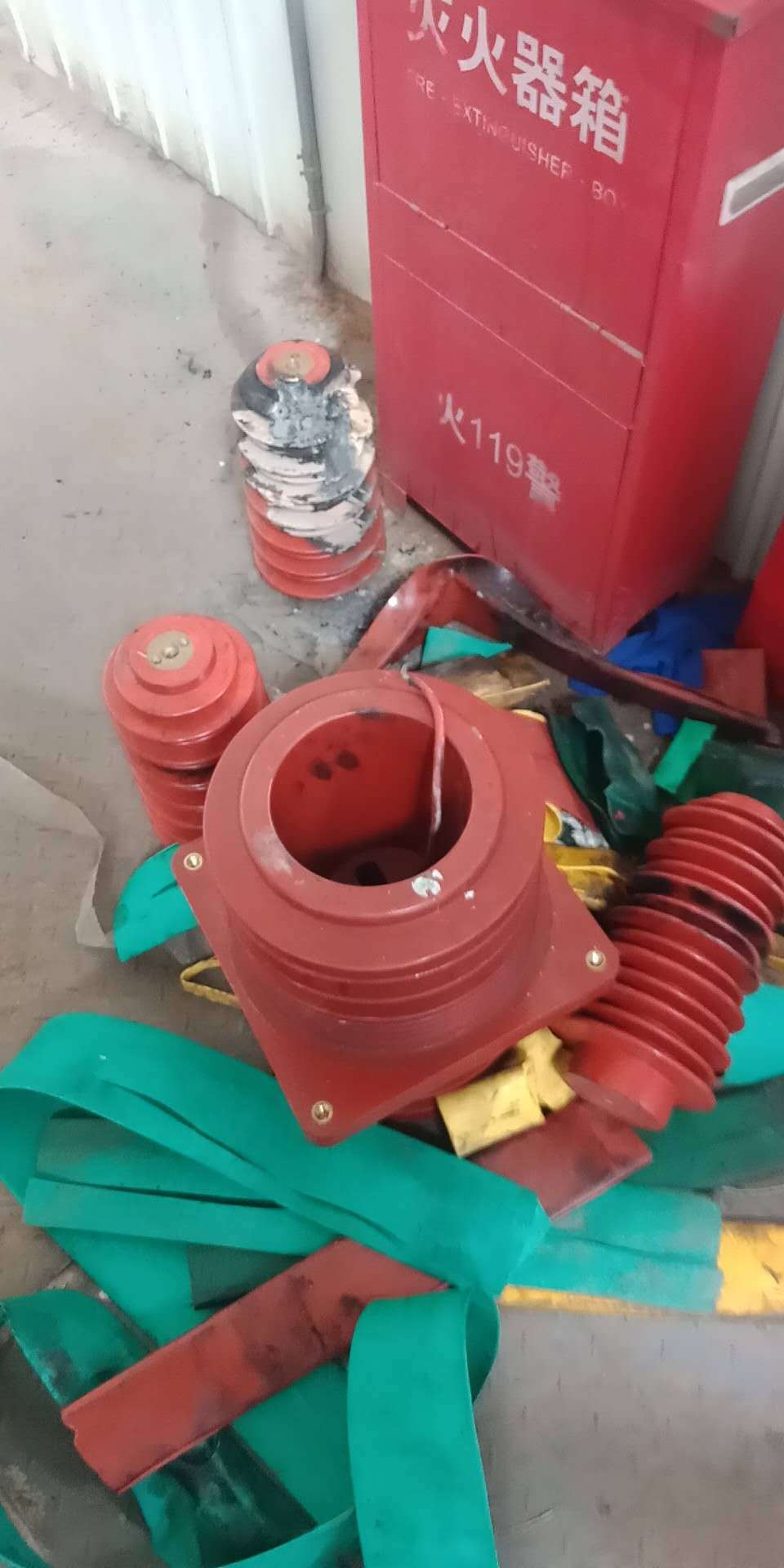 開關柜整個除濕方案都在這里，沒有比這更完整的了。