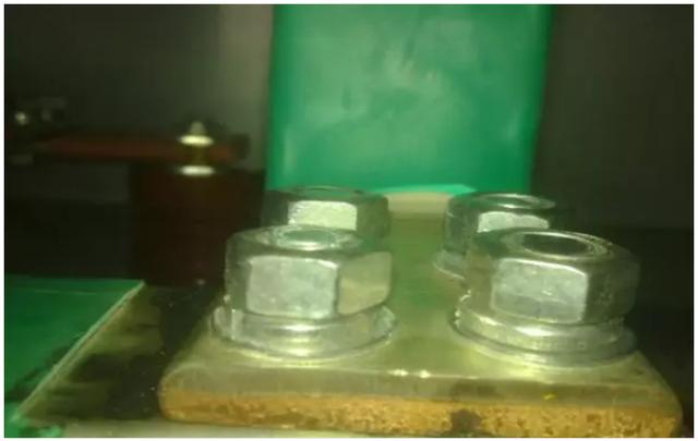 高壓開關柜安裝過程及注意事項詳細說明，有插圖，非常實用！