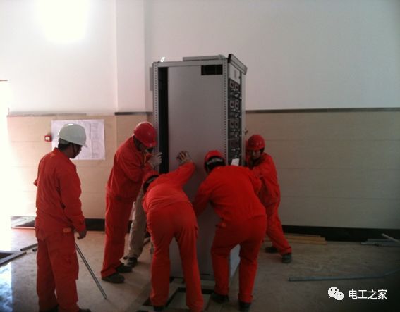 一條完成開關柜安裝，電纜橋架施工，電纜敷設及布線施工，照明配電箱施工