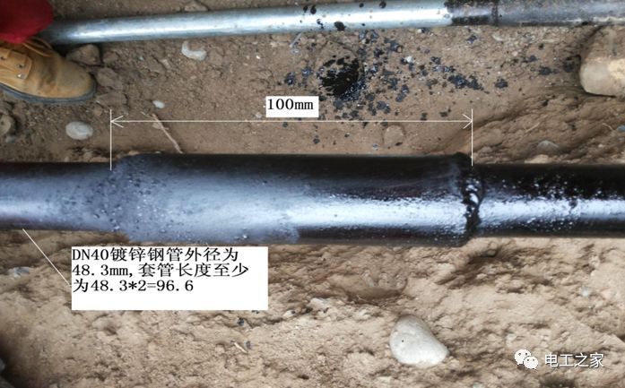 一條完成開關柜安裝，電纜橋架施工，電纜敷設及布線施工，照明配電箱施工
