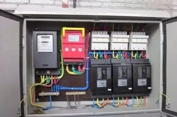 你了解配電箱的內部結構分析嗎？