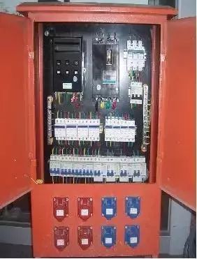 施工現場臨時用電配電箱及開關箱配置和使用說明，圖示詳圖