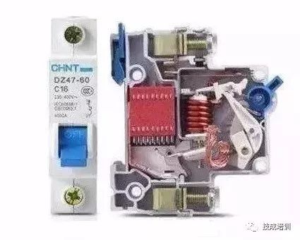 配電柜內部結構分析，一篇文章就足夠了！