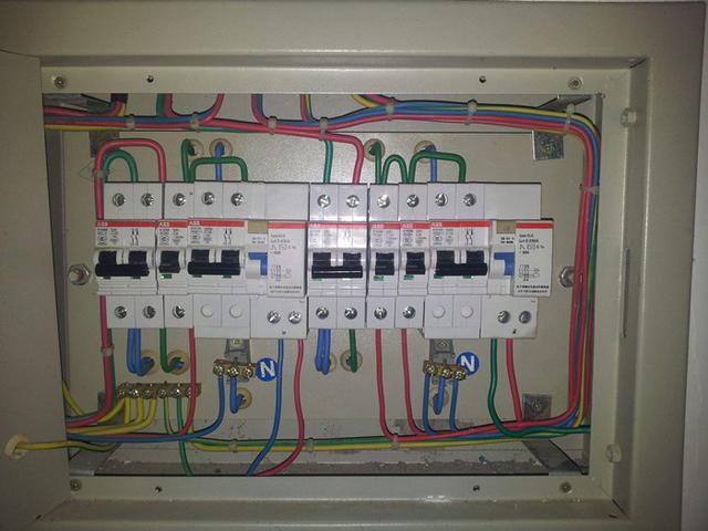 主頁配電箱 63A或40A，用于總漏電保護和空氣開關？讀完之后，我完全明白了！